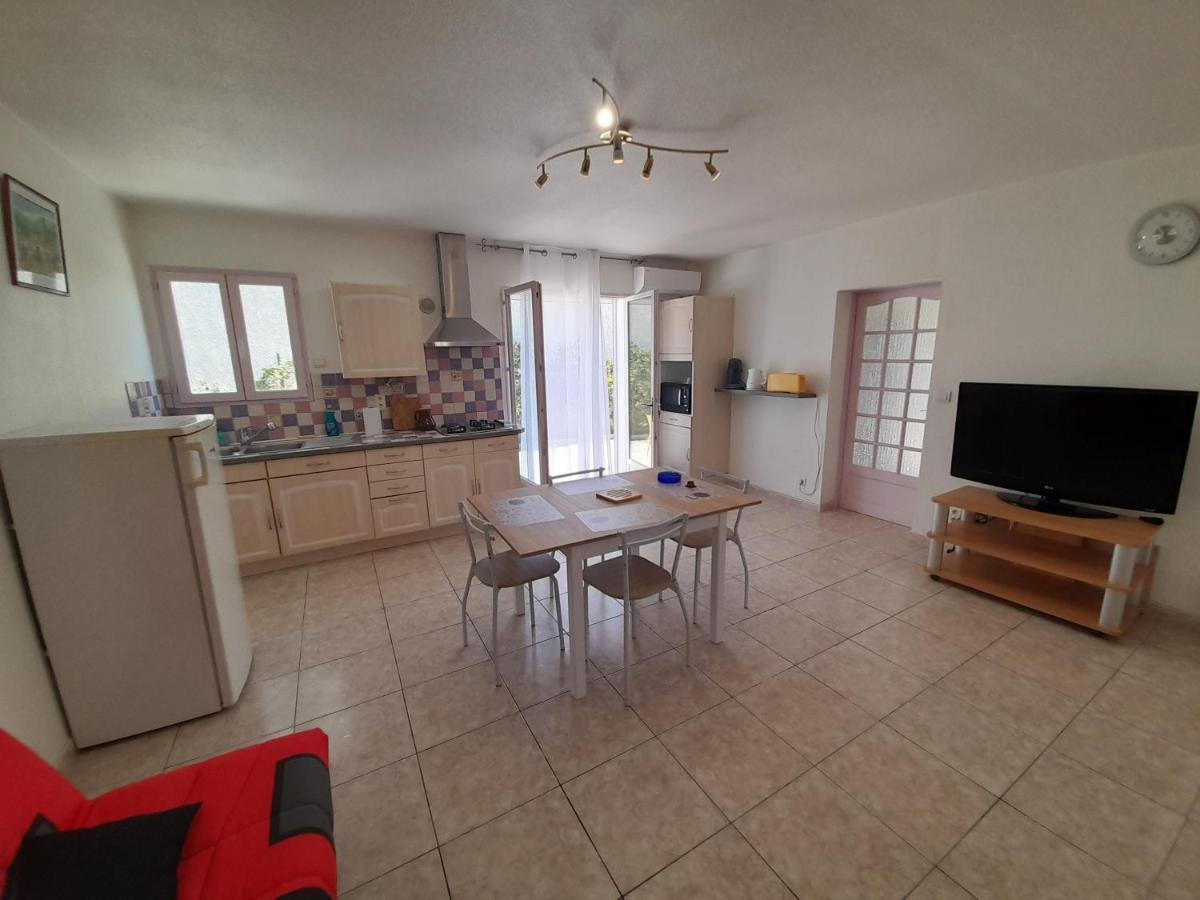 Apartment Avec Exterieur Et Parking Gratuit *